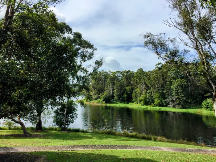 Adventure: Martin Williams Walk, Baroon Pocket Dam (2.2km)