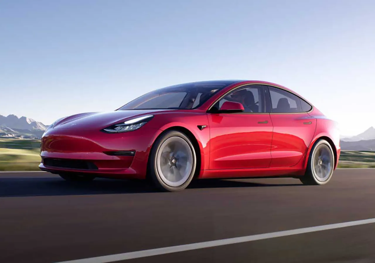 2021-tesla-model-2-standard-range-plus.jpg