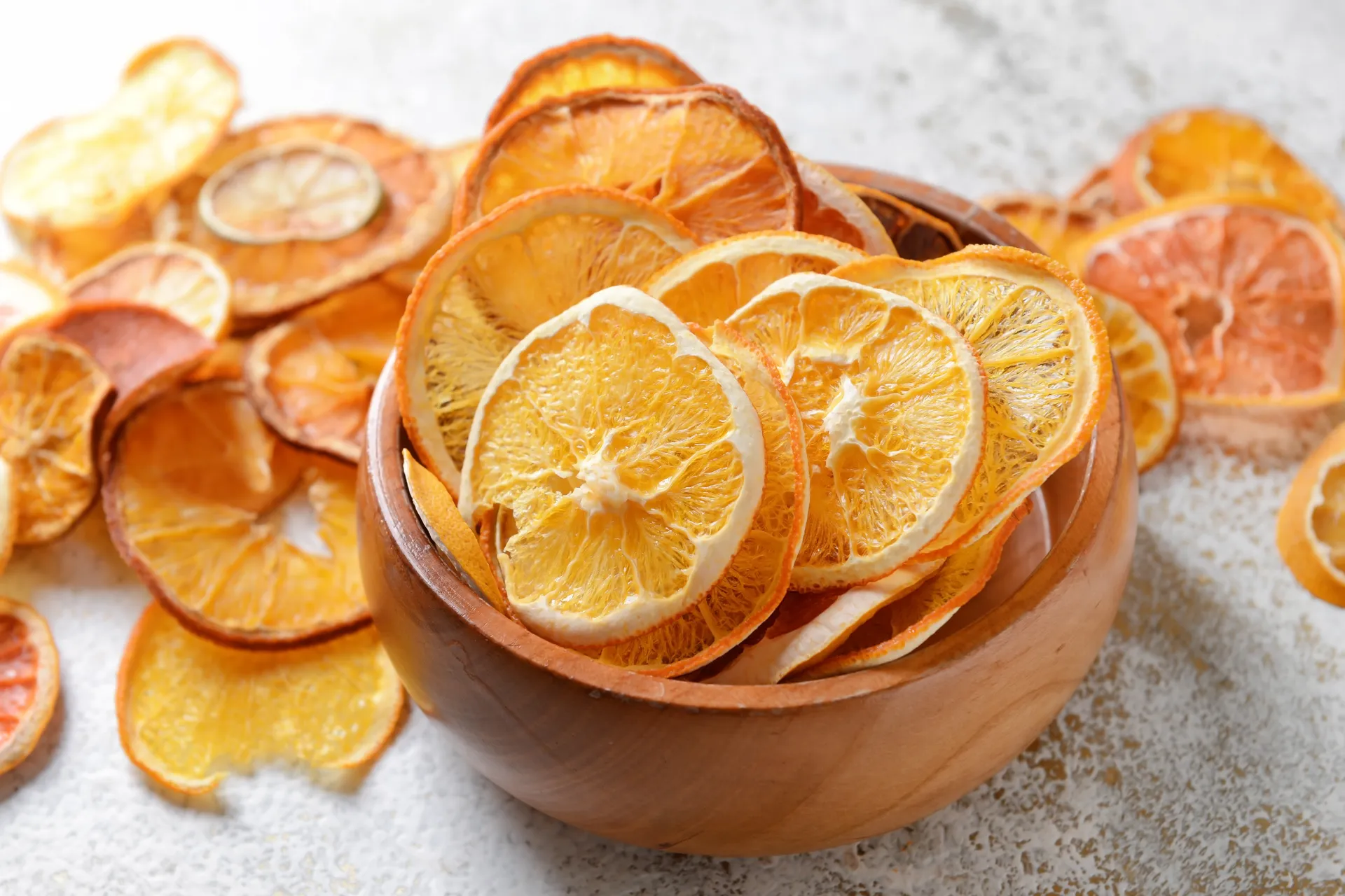 Dehydrated oranges