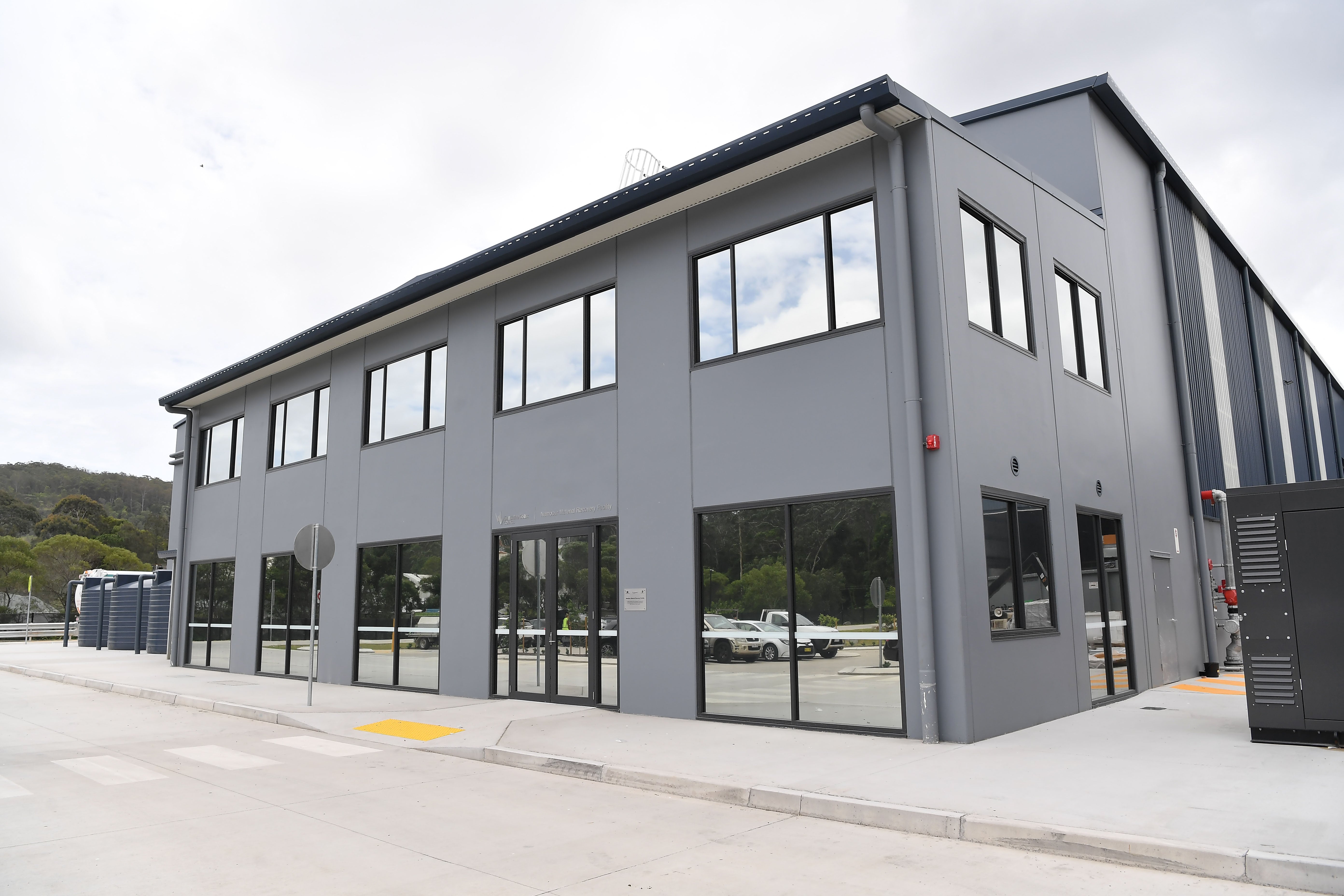 Exterior%20of%20the%20Nambour%20Material%20Recovery%20Facility.JPG