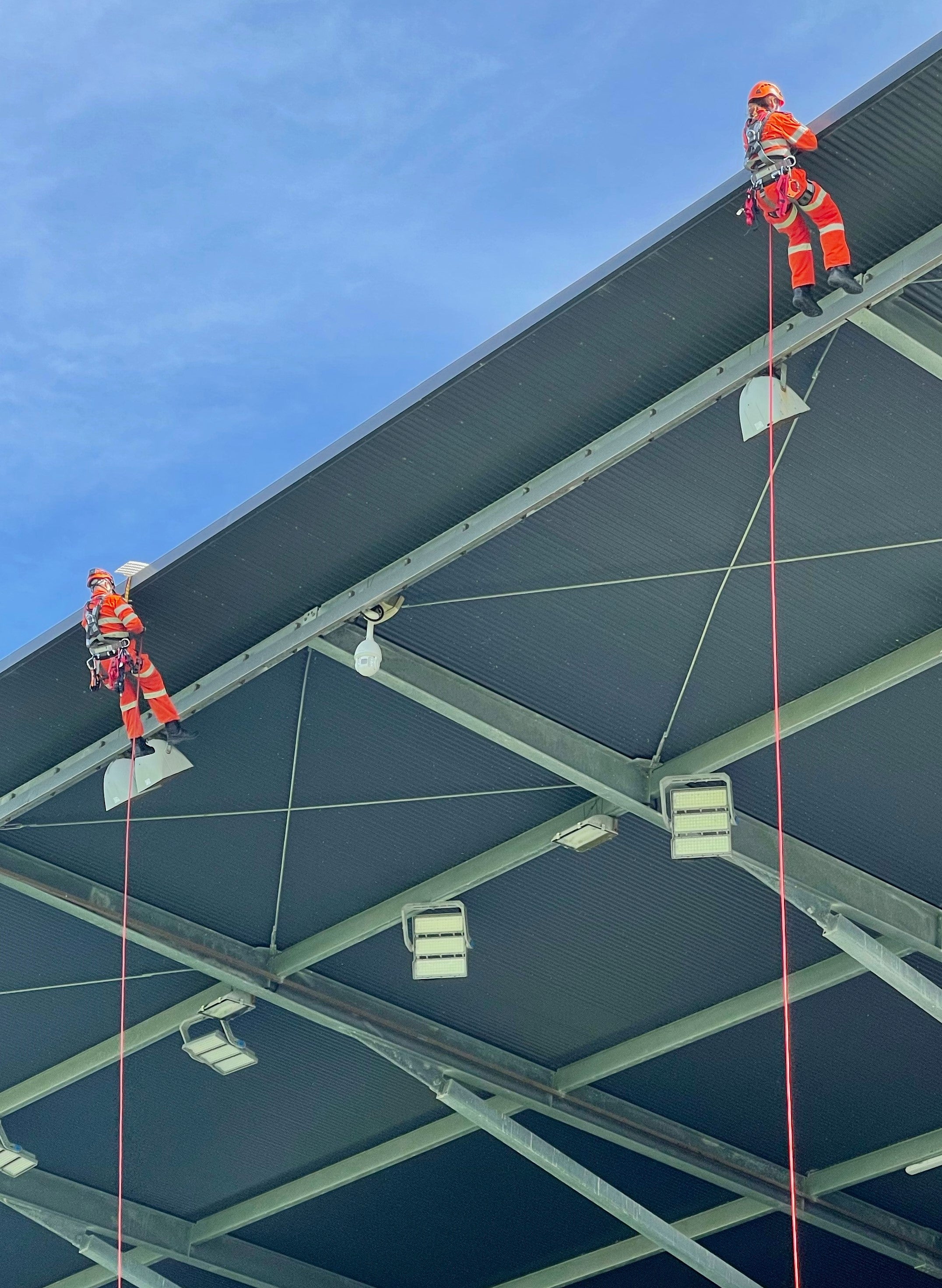 Emergency Expo vertical rescue demo 