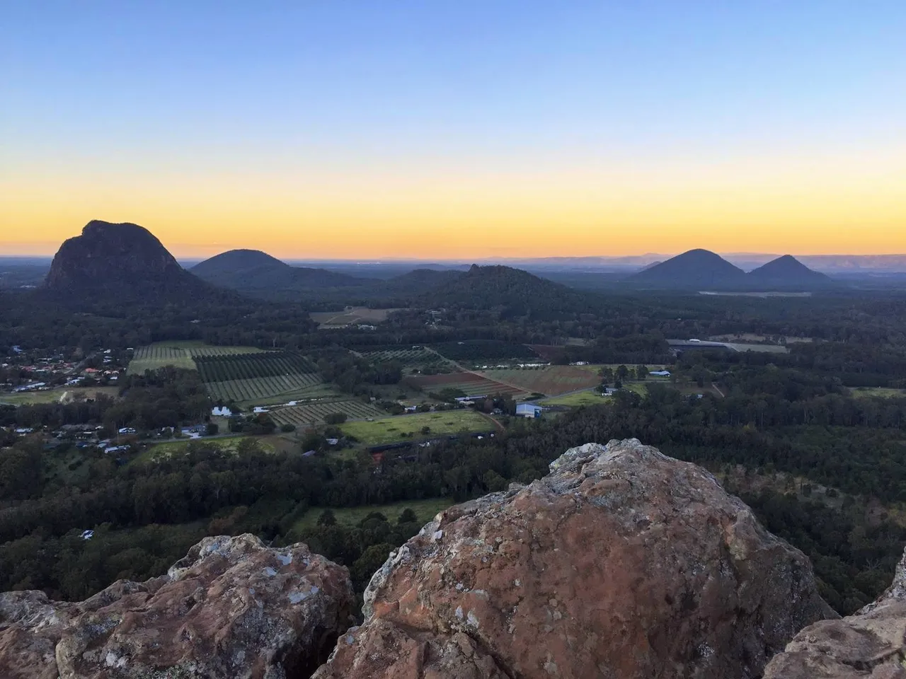Glass House Mountains National Park: Mt. Ngungun Summit