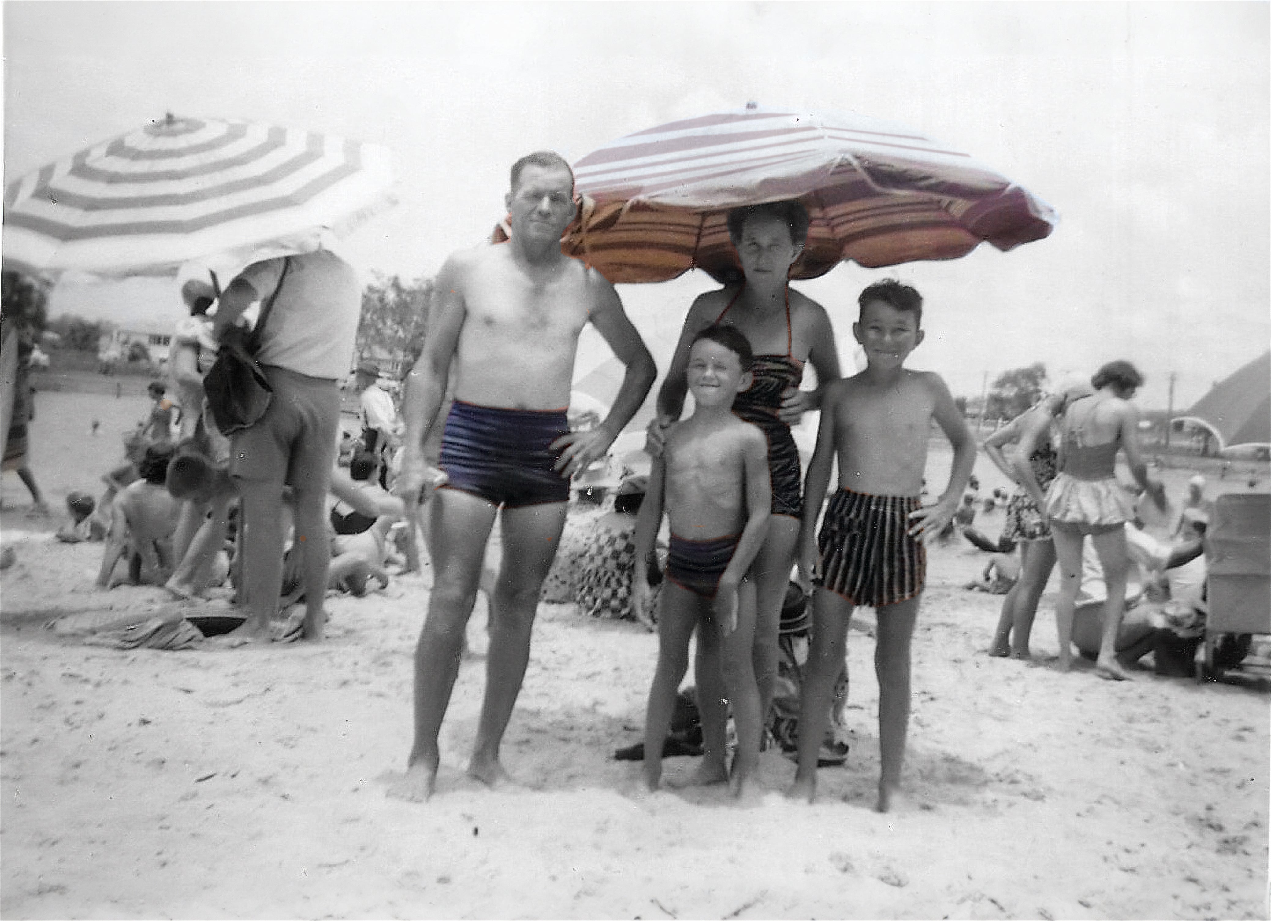 Courtney Michael Image: The Osborne family, Cotton Tree, c.1959