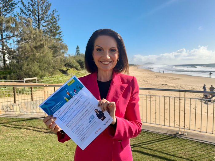 Mayor Rosanna Natoli holding The Citizens Panel letter