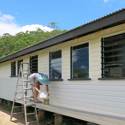Glass louvre windows