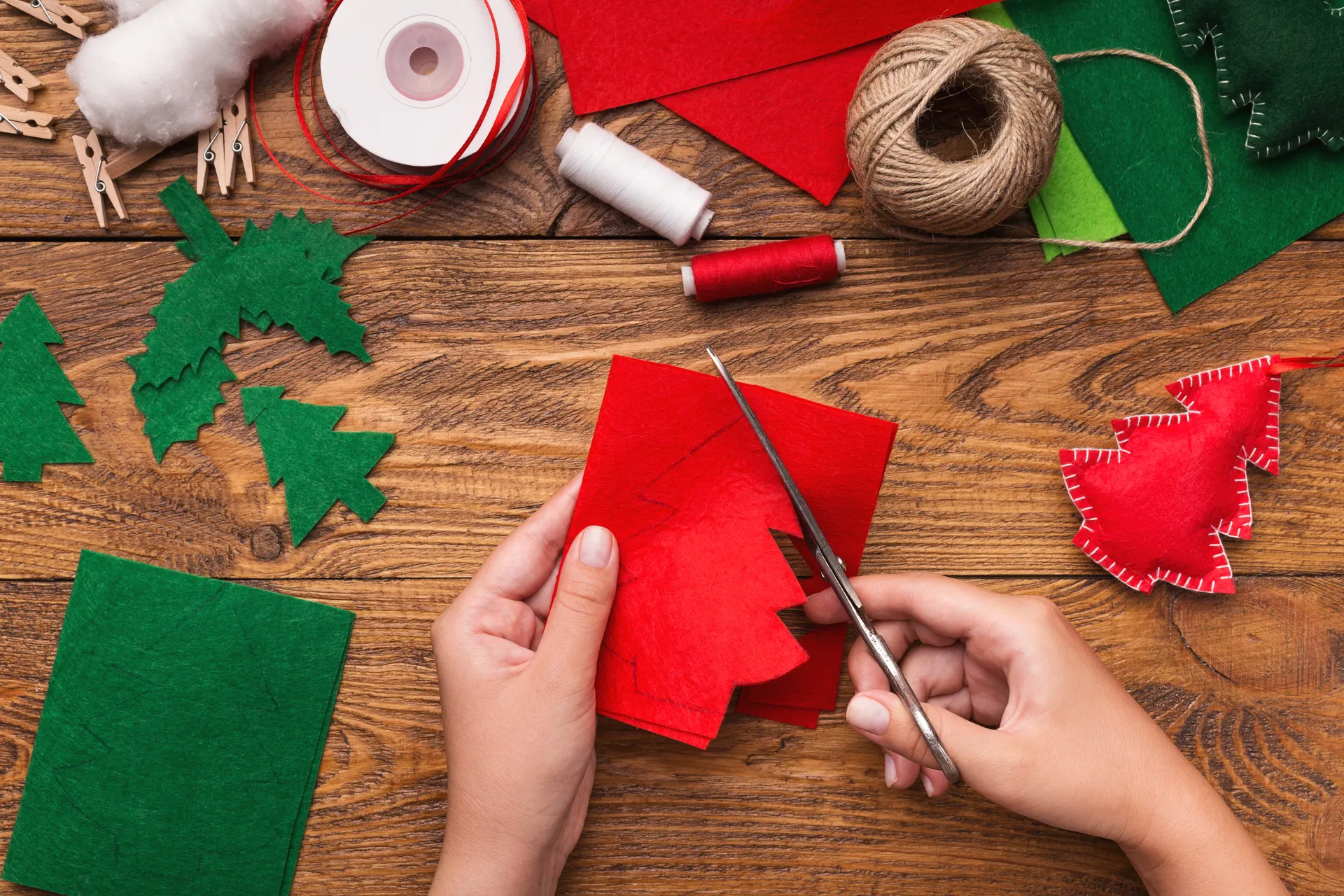 Crafting decorations out of felt