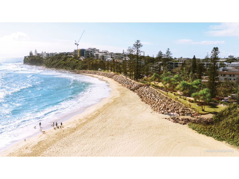 Moffat Beach reconstructed seawall west to east view.