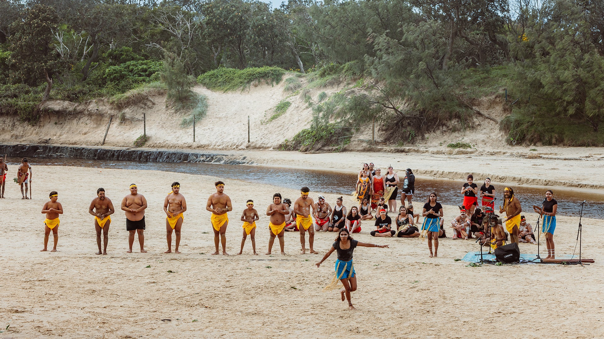 Horizon 2025, Nic Morley, Yauar Warai Wandi – Sing, Dance, Gather