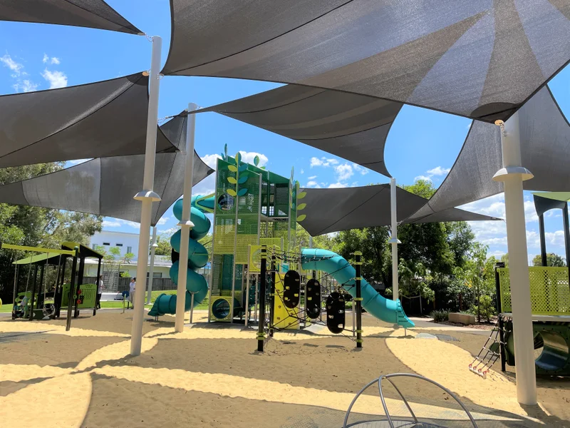Albany Lakes Park playground