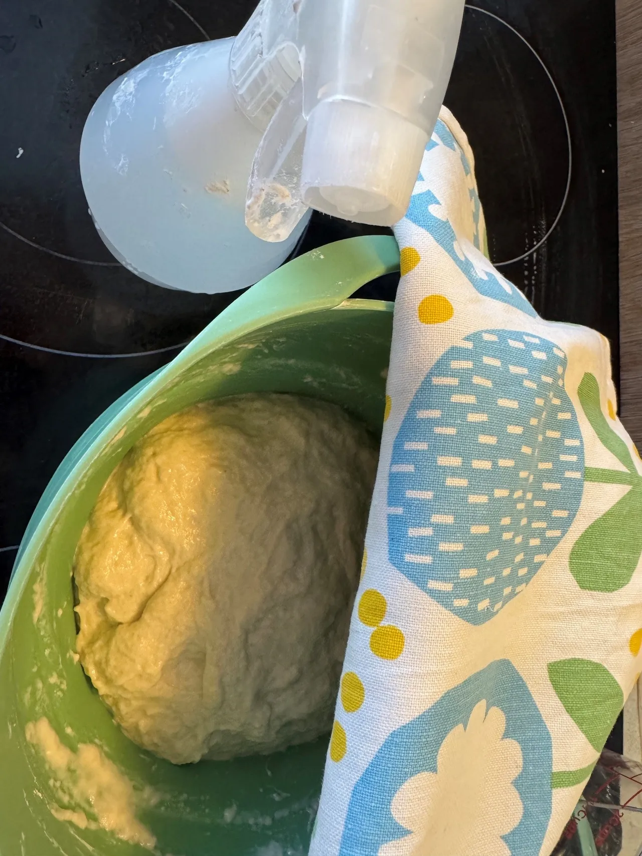 dough resting in bowl after 1st fold