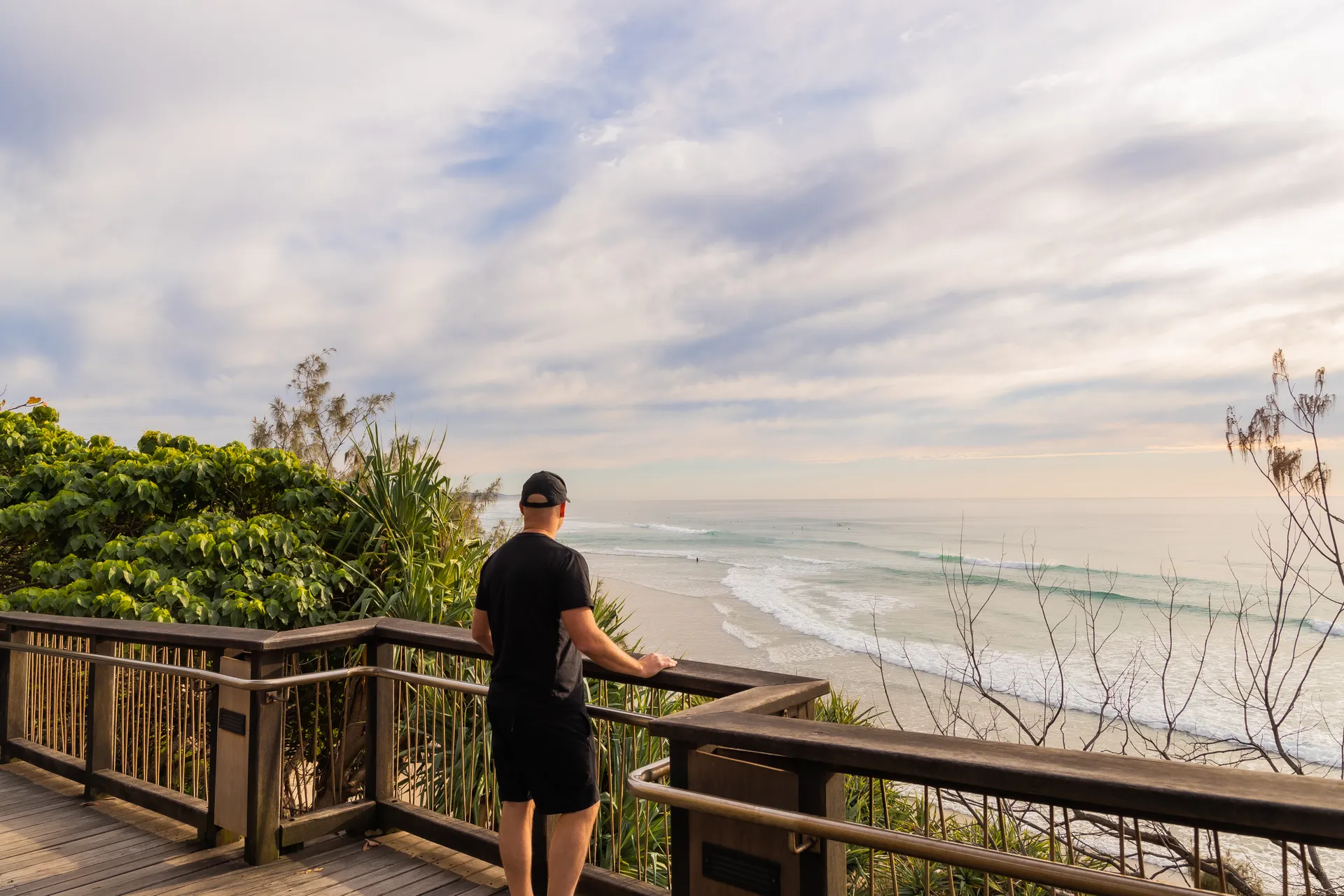 Coastal%20pathway%20boardwalk%20coolum%20figure%20view%20COOLUM%20PRINT.jpg