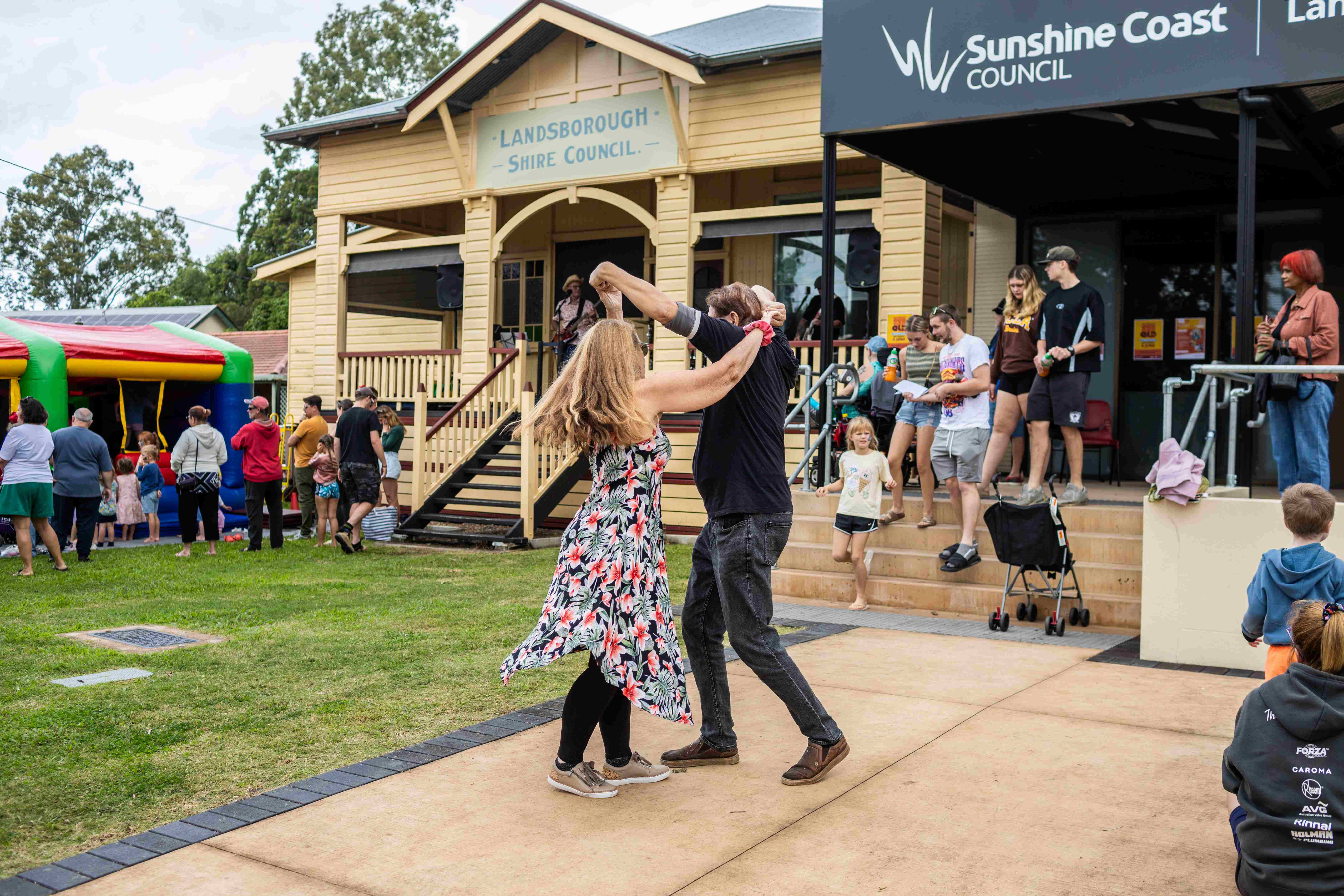 Landsborough%20Museum%20Street%20Festival%203.jpg