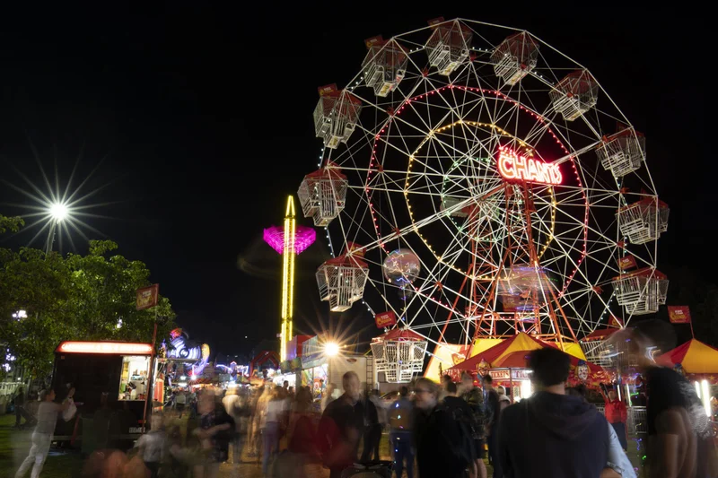 Sunshine-Coast-Agricultural-Show_Ferris-wheel-at-night-scaled.jpg