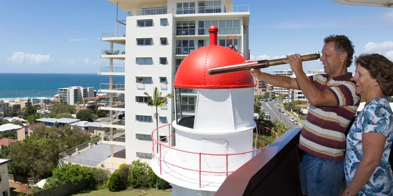 Visitor-at-Caloundra-Lighthouses-looks-to-the-horizon-Heritage-Plan.jpg