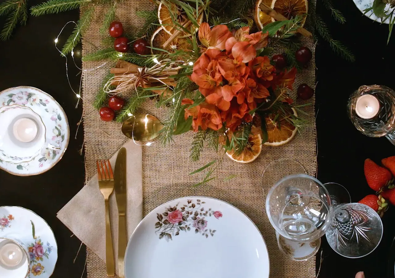 table-decorations.jpg