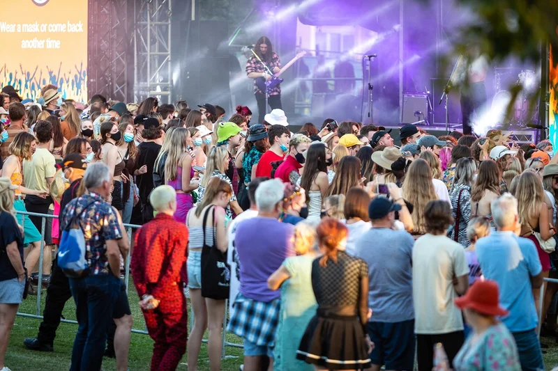 CMF_211002_Stage-crowd_JeffFitzpatrick_LR_1473.jpg