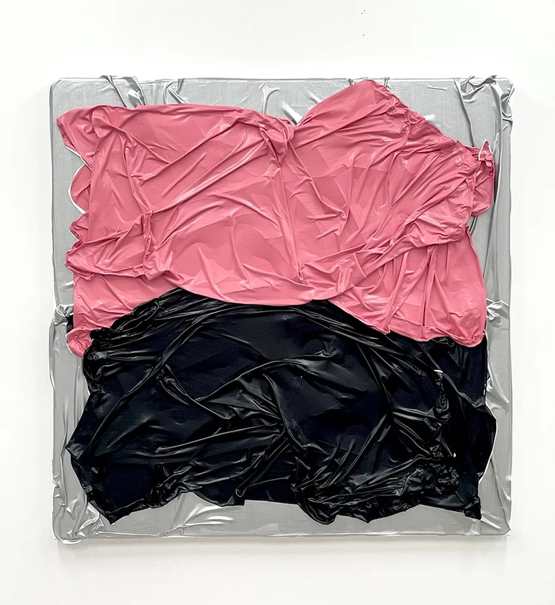 SAMI_Huseyin_01_Untitled (SPB)_2025_polymer_paint_on_polyester_100x100cm.webp