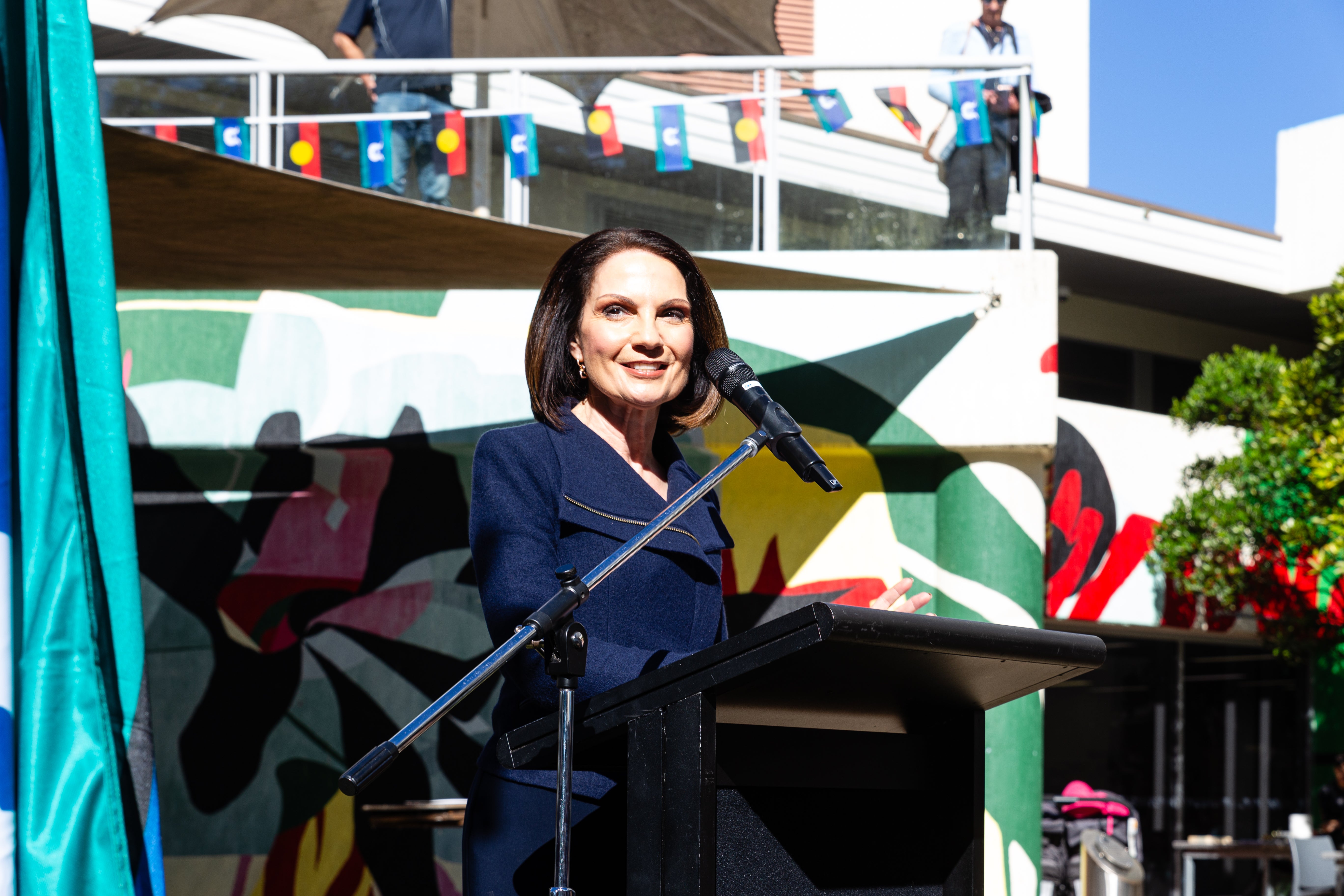 Mayor Rosanna Natoli speaking to the crowd. 