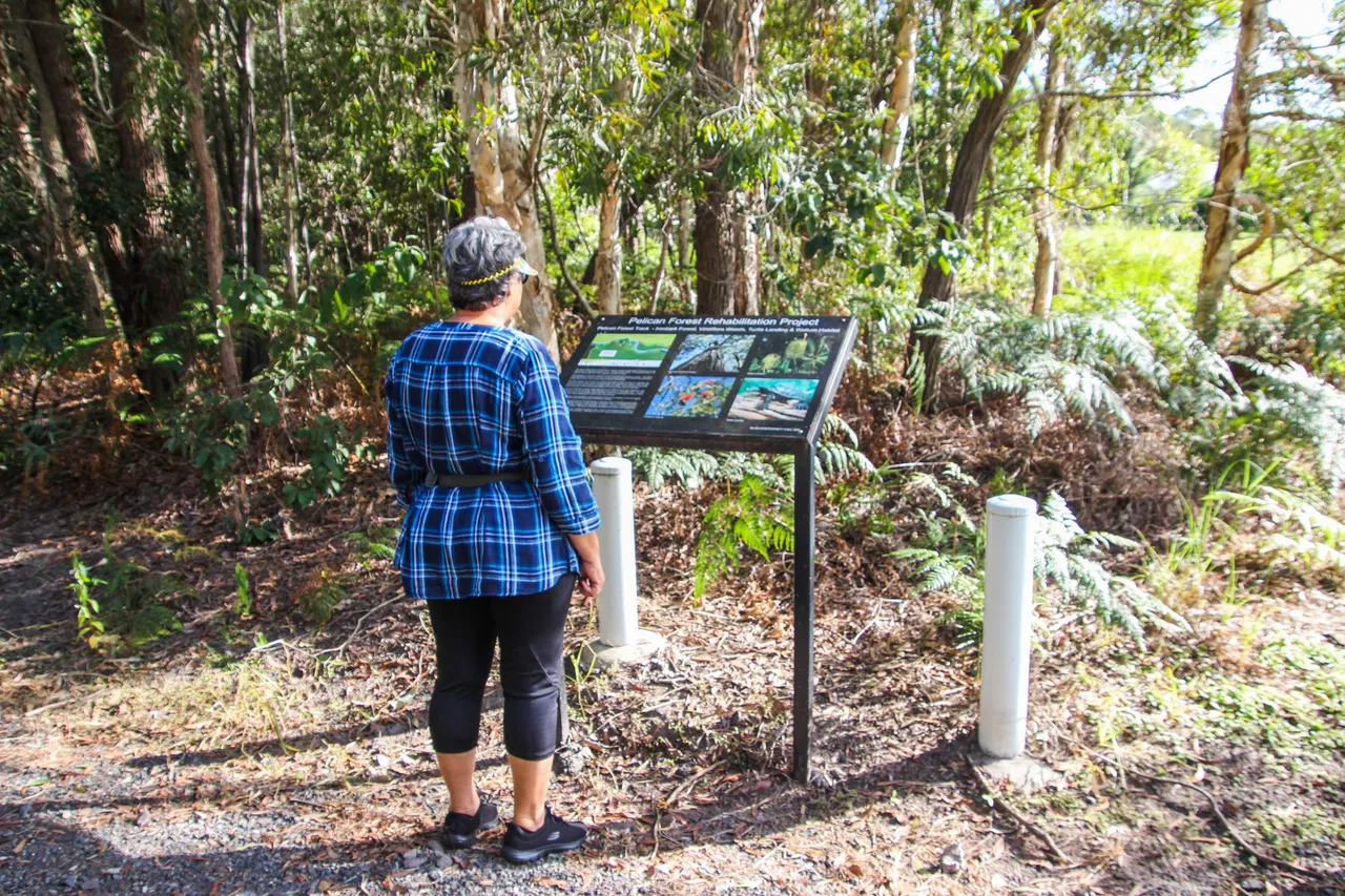 Lamerough Creekside Walk, Pelican Waters