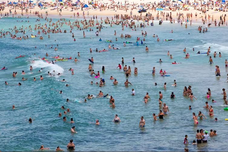 More than 70% of Australia has been very hot. AAP Image/Damian Shaw