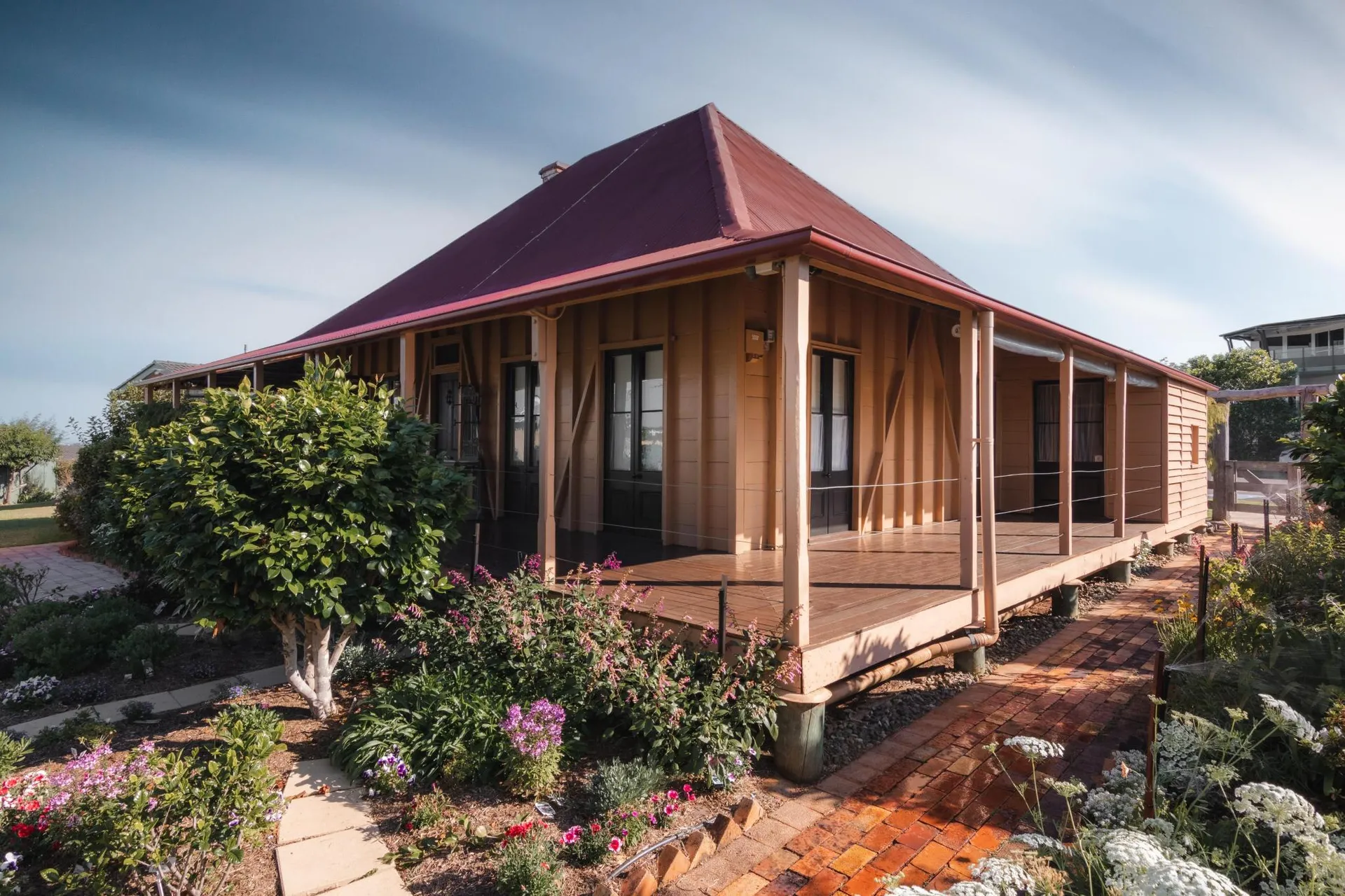 Хижина пионера, автор Джеймс Хантер.jpeg