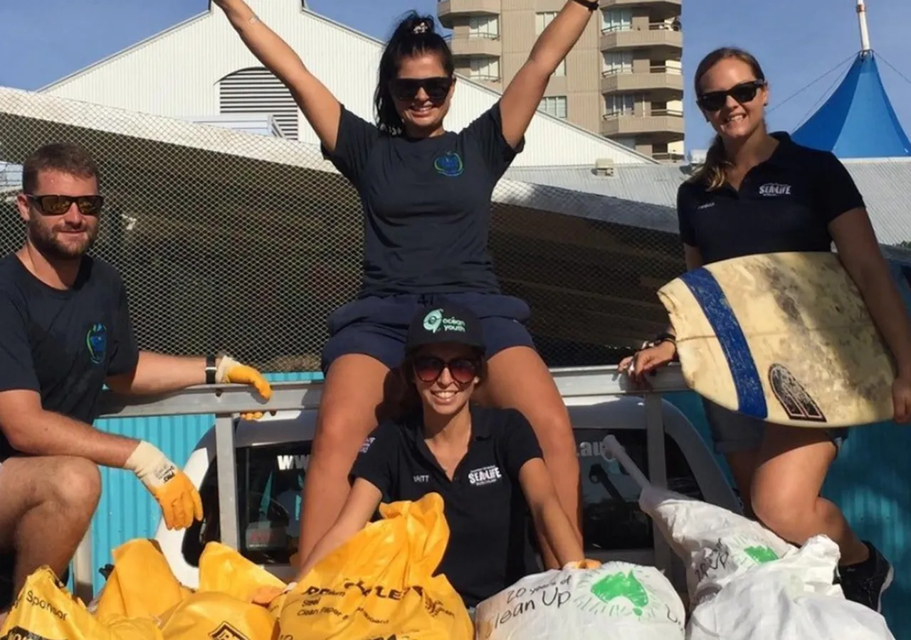 global-beach-clean.jpg