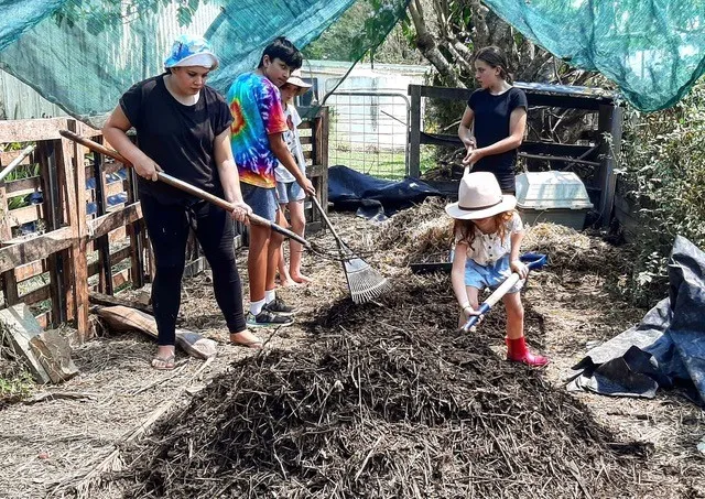 kids-compost.jpg