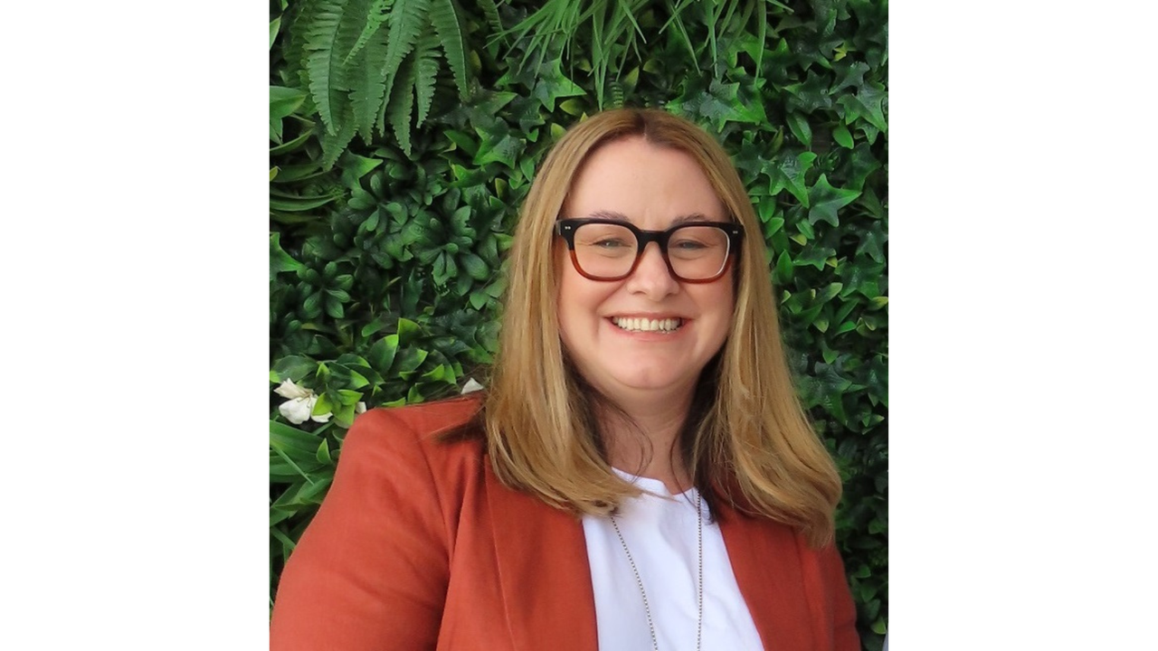 Dr Kate Kirby