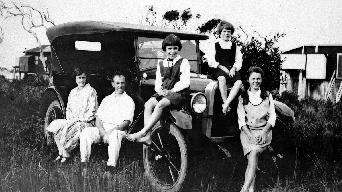 Historian in Residence