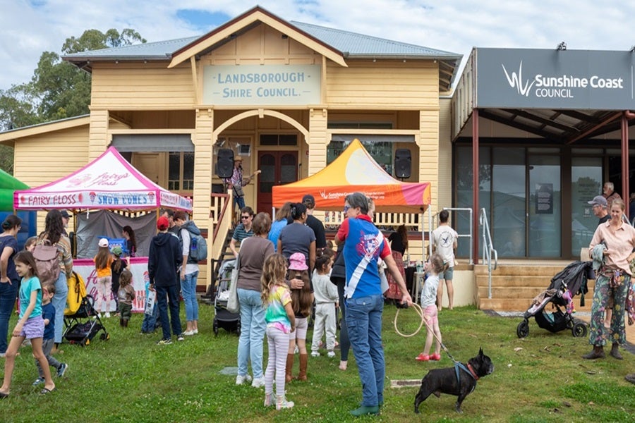 Landsborough%20Museum%20Street%20Festival.jpg
