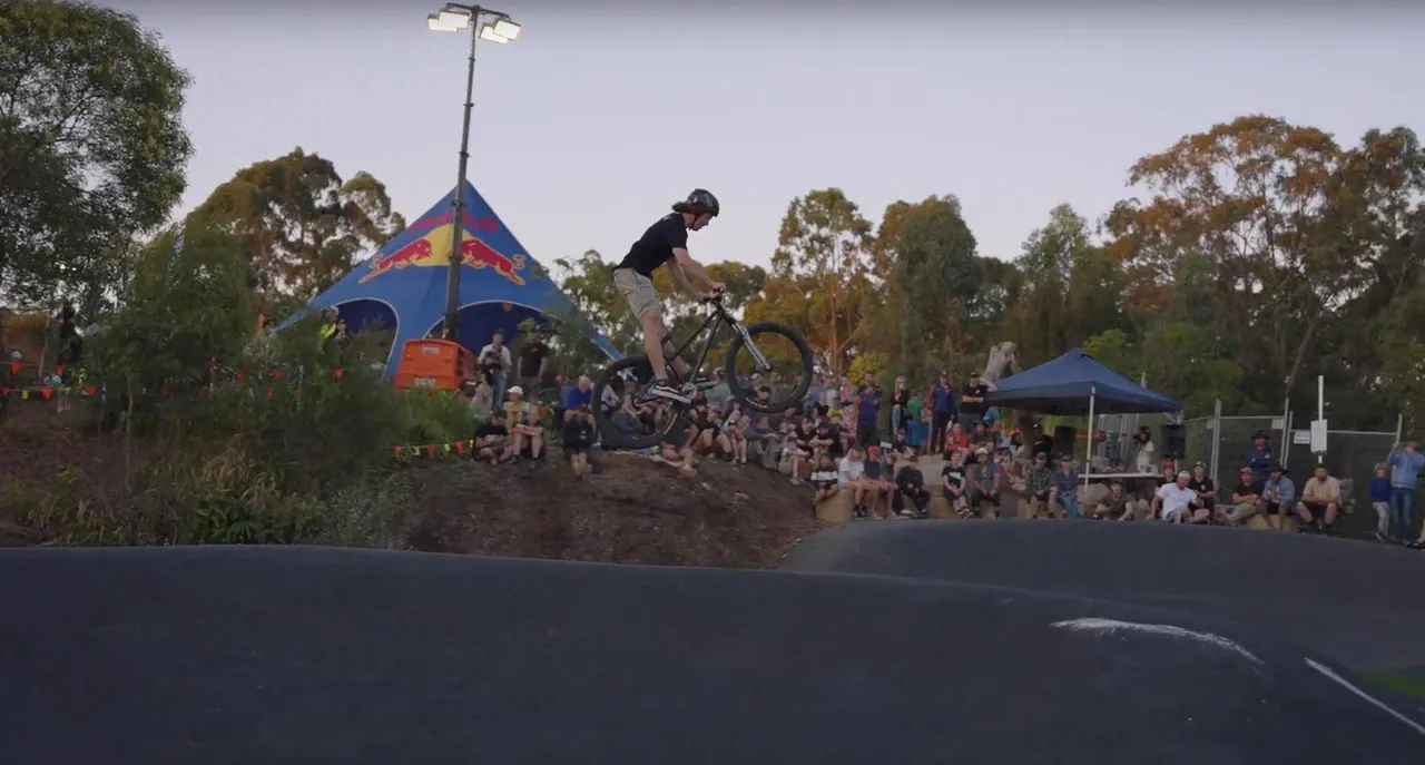 Adventure Sunshine Coast mountain-biking trail