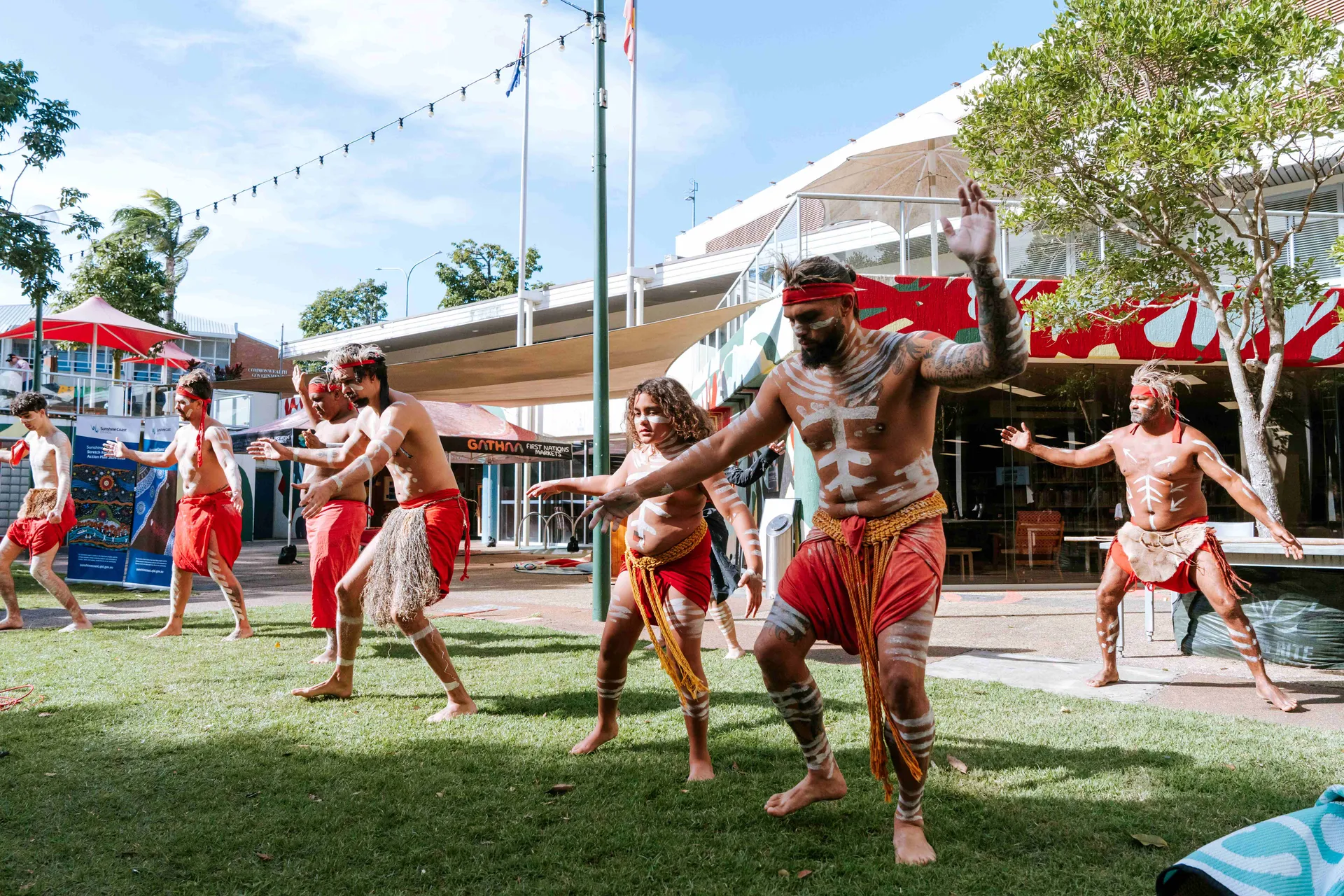 Gubbi%20Gubbi%20Dance%20Troupe.jpg