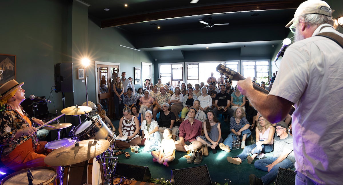 LongListenFestival_BluesOntheRange_LouiseKing_PhotoBarryAlsop.jpg