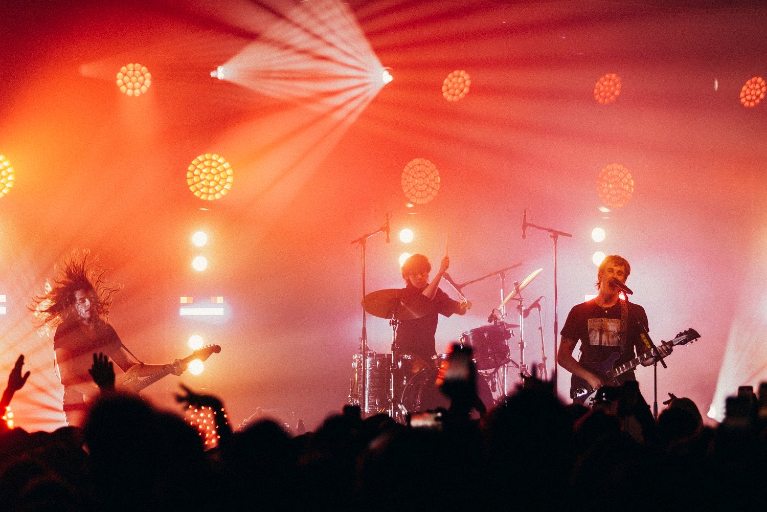 Spacey Jane playing at Venue 114