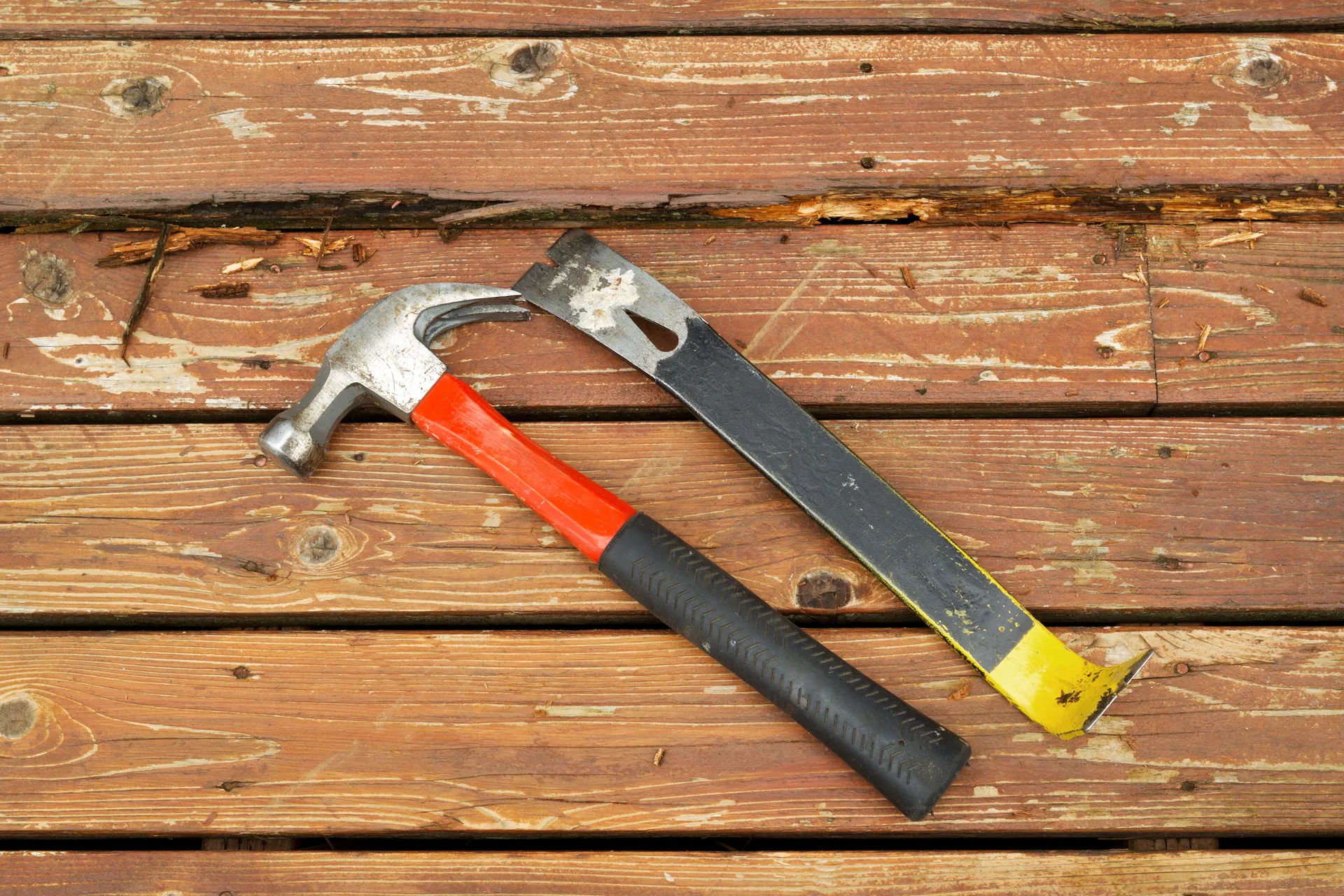 Hammer and pry bar