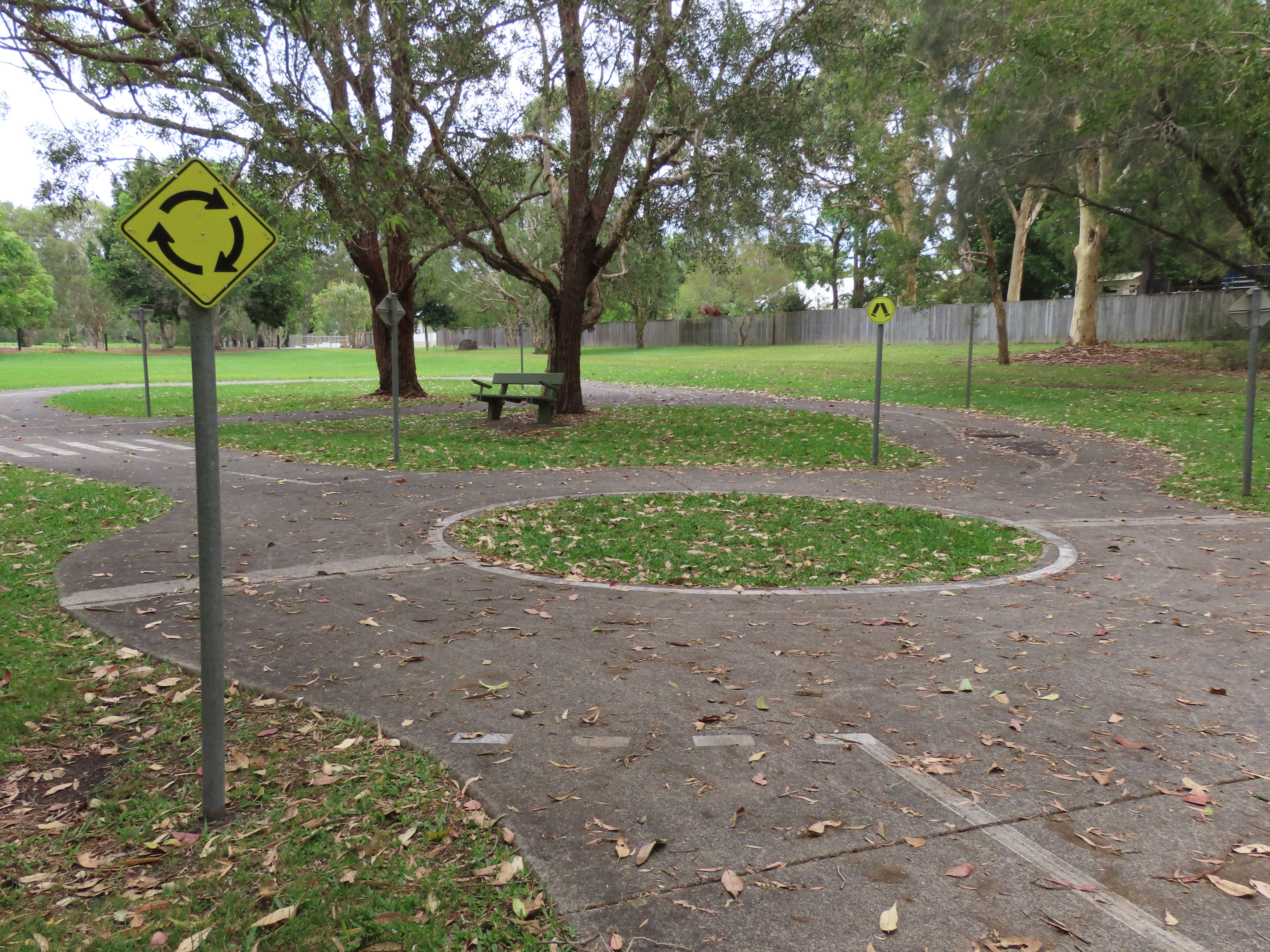 Little Mountain Common park bike path