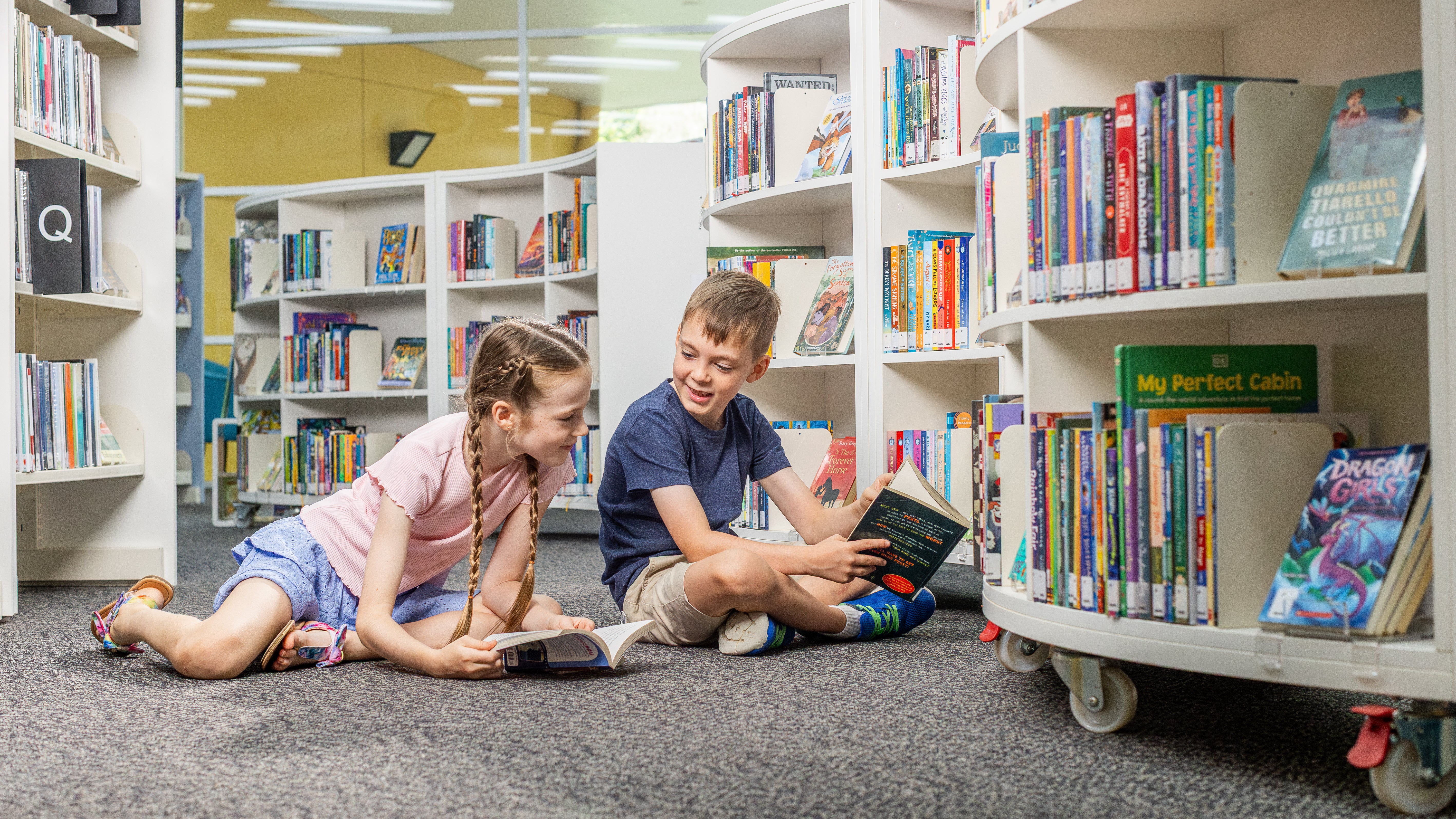 Libraries%20-%20kids%20reading.jpg