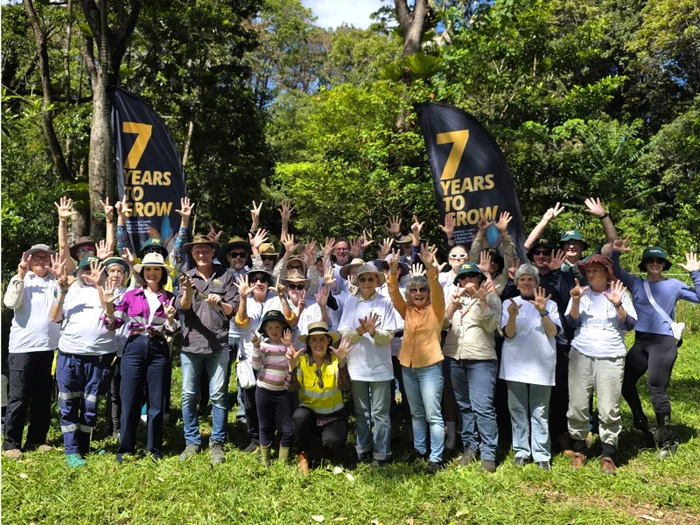 Mayor Rosanna Natoli and the Friends of Mary Cairncross Association tree planting group