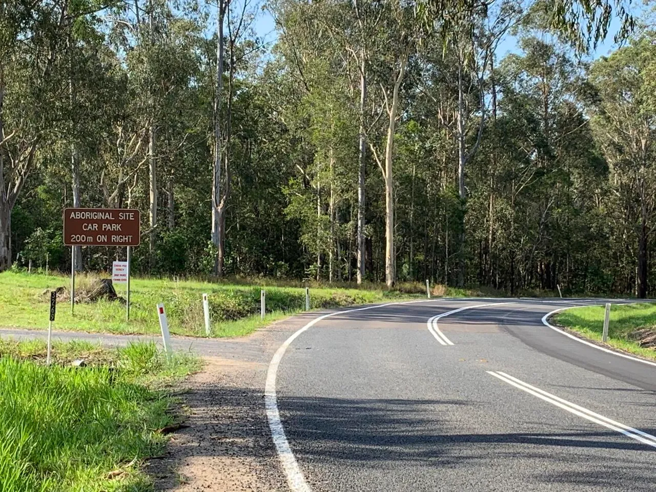 Little Rocky Creek - Axe grinding site
