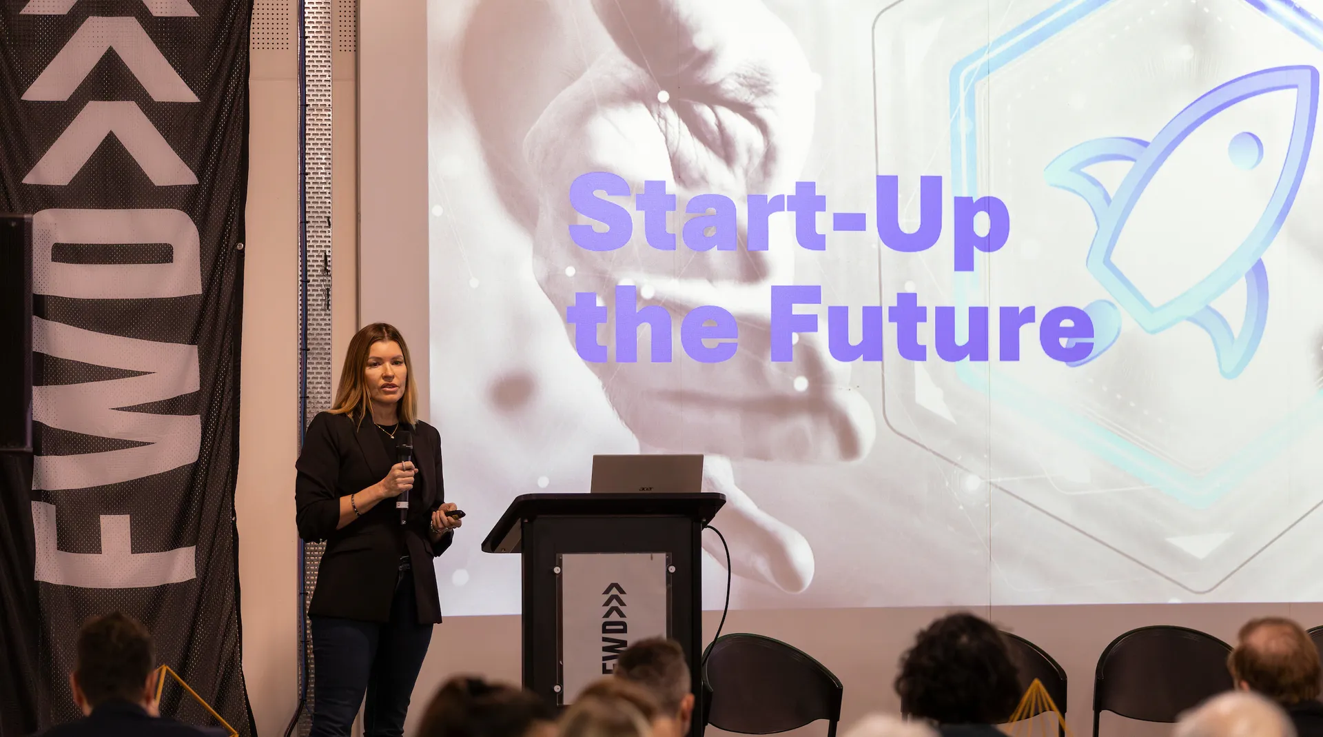 FWD%E2%80%BA%E2%80%BA%E2%80%BAFEST%202024%20with%20Tania%20Price%20founder%20and%20CEO%20of%20Entropolis.jpg