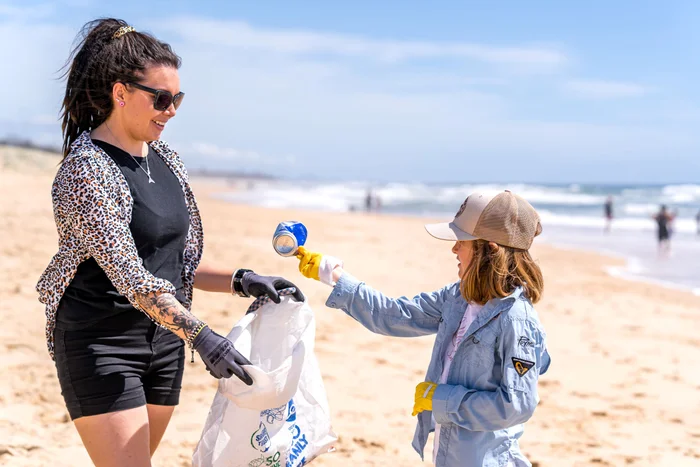 Beach_CleanUp_337.jpg