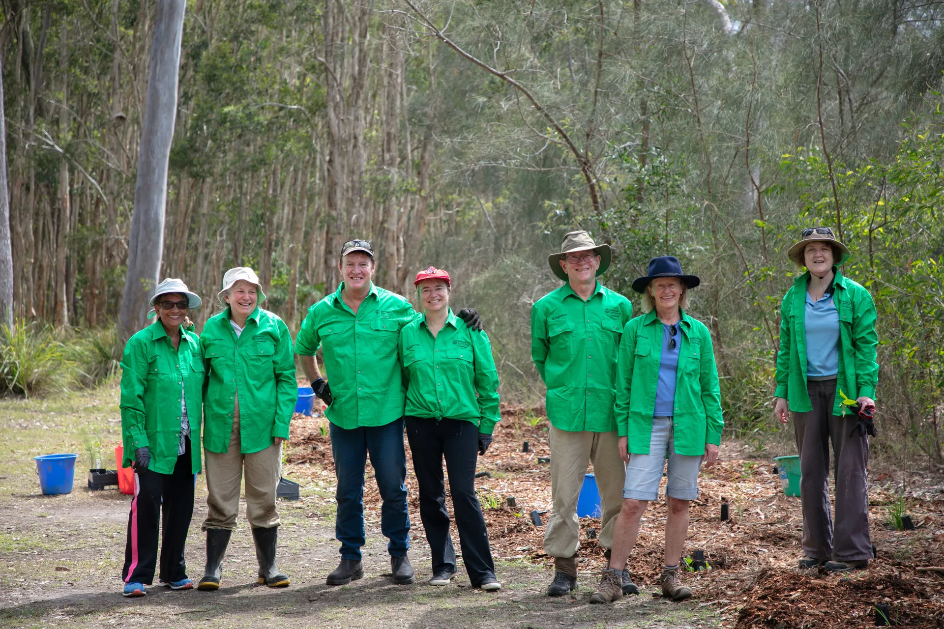 Lake%20Weyba%20Bushcare%20Group%20-%20group%20shot%20sm.jpg
