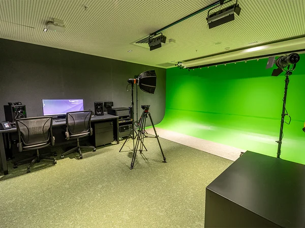 Digital Studio 2