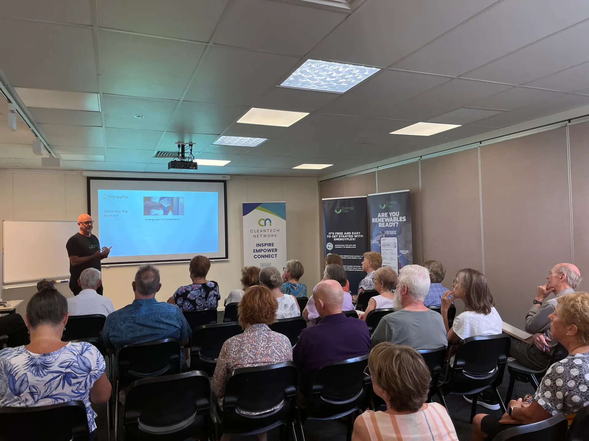 Energy bill hack session at Maroochydore library