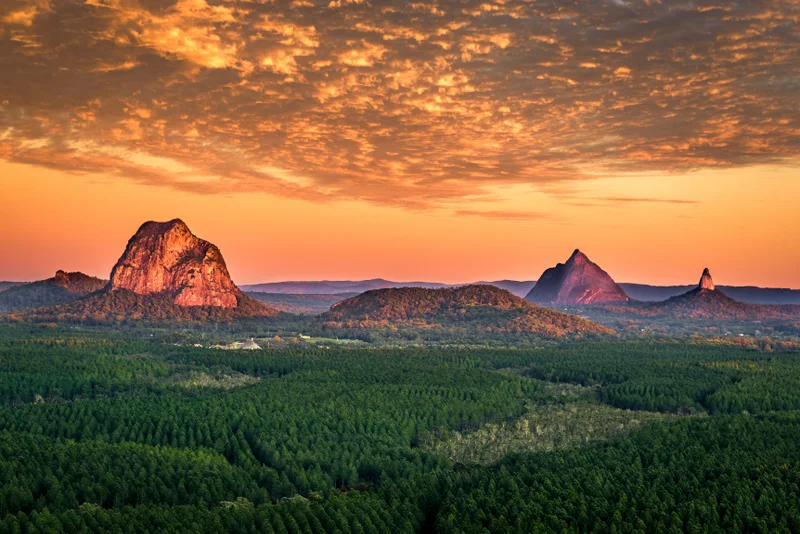 Glass-House-Mountains.jpg