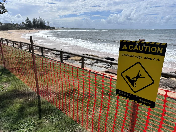 Stay off the unstable Moffat Beach seawall