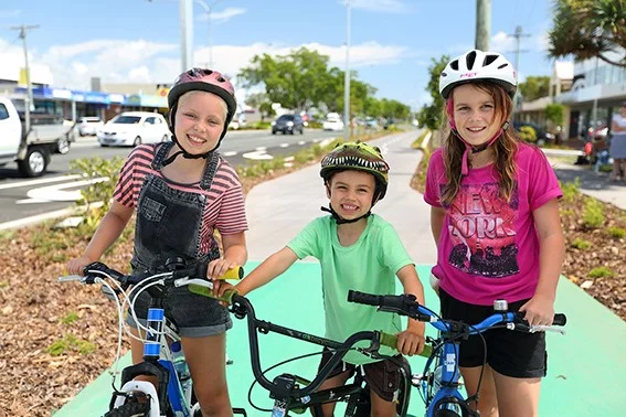 Kids riding to a BikePark 