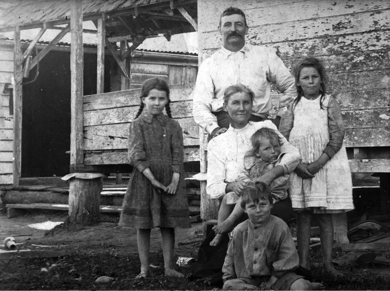 Intrigues exhibition