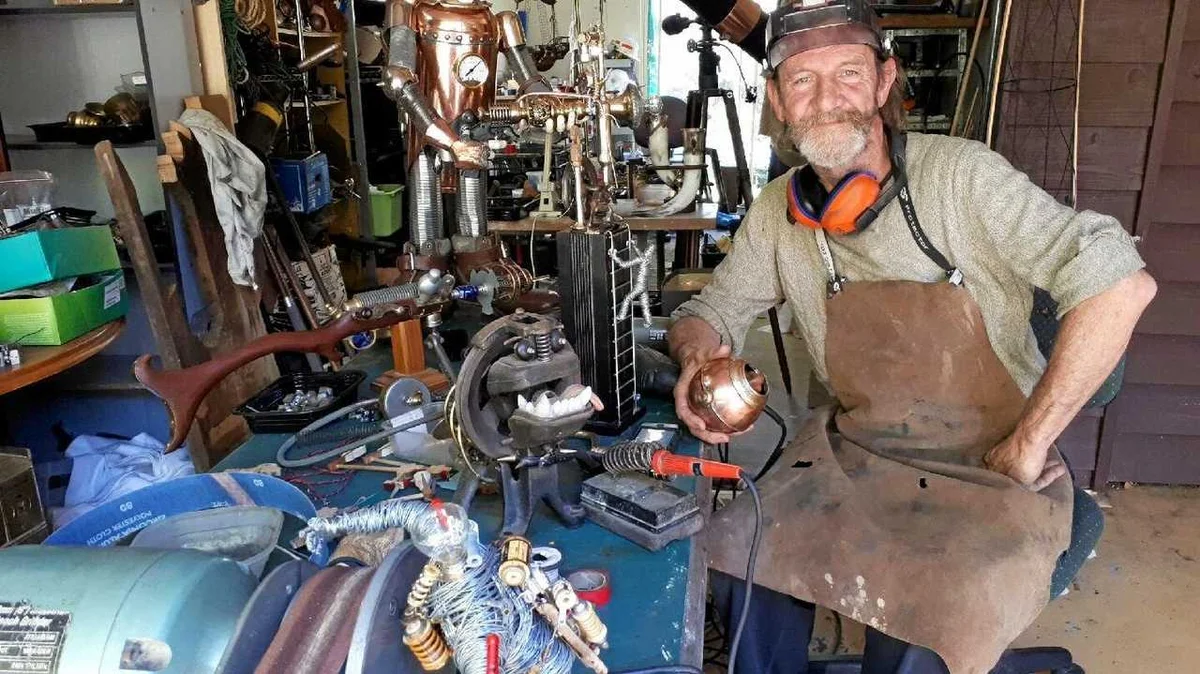 Pop-up artist: Steve Thompson