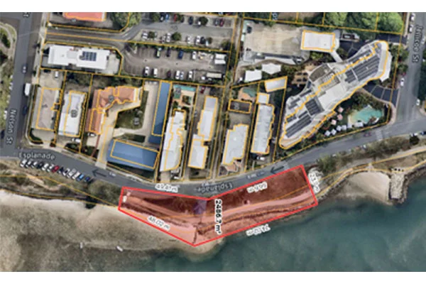 Map with work area highlighted for the seawall and foreshore works - Esplanade, Golden Beach